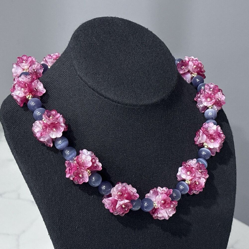 Eyecandy LA Necklace Statement Floral Beaded Purple Flower Cluster Gold Tone NEW - Picture 5 of 10
